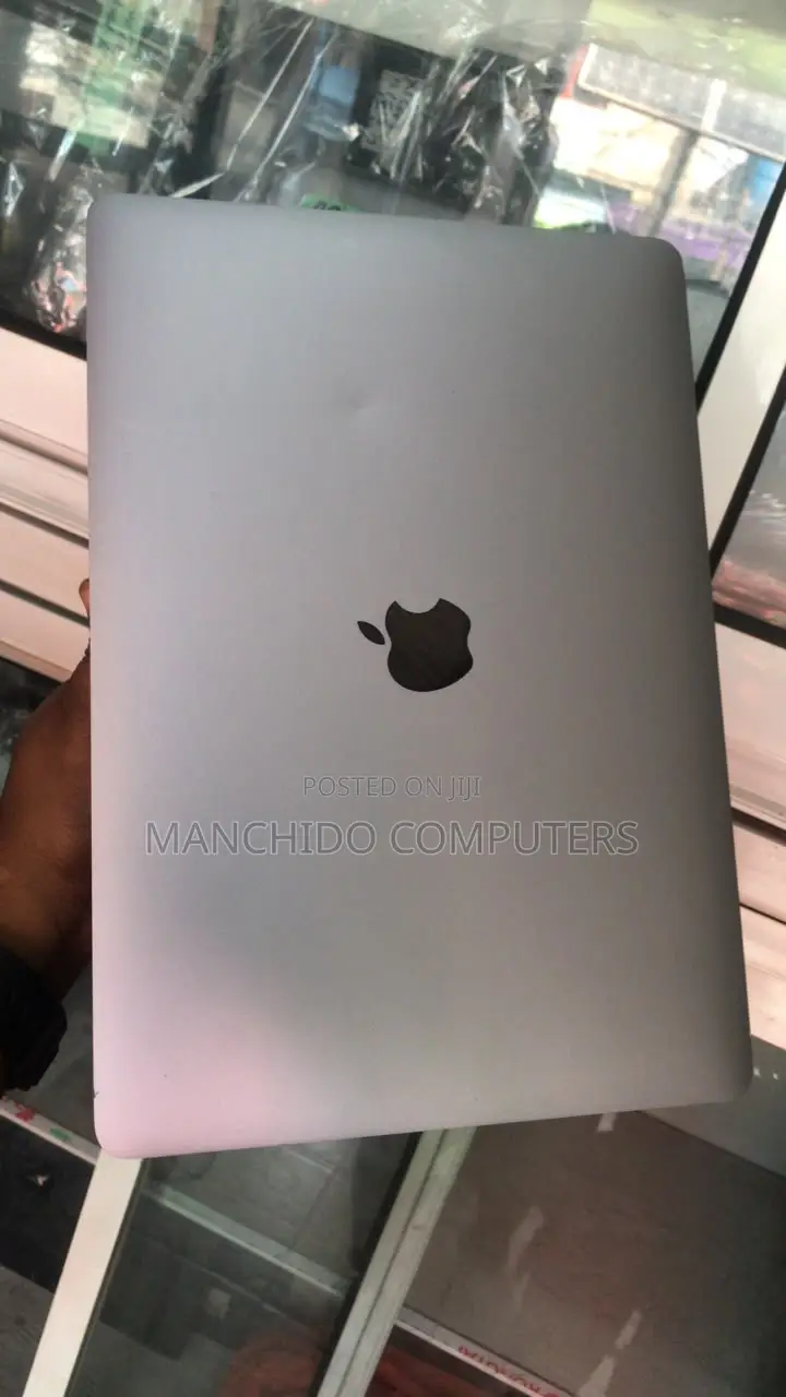 Laptop Apple MacBook Air 2019 16GB Intel Core i5 SSD 256GB