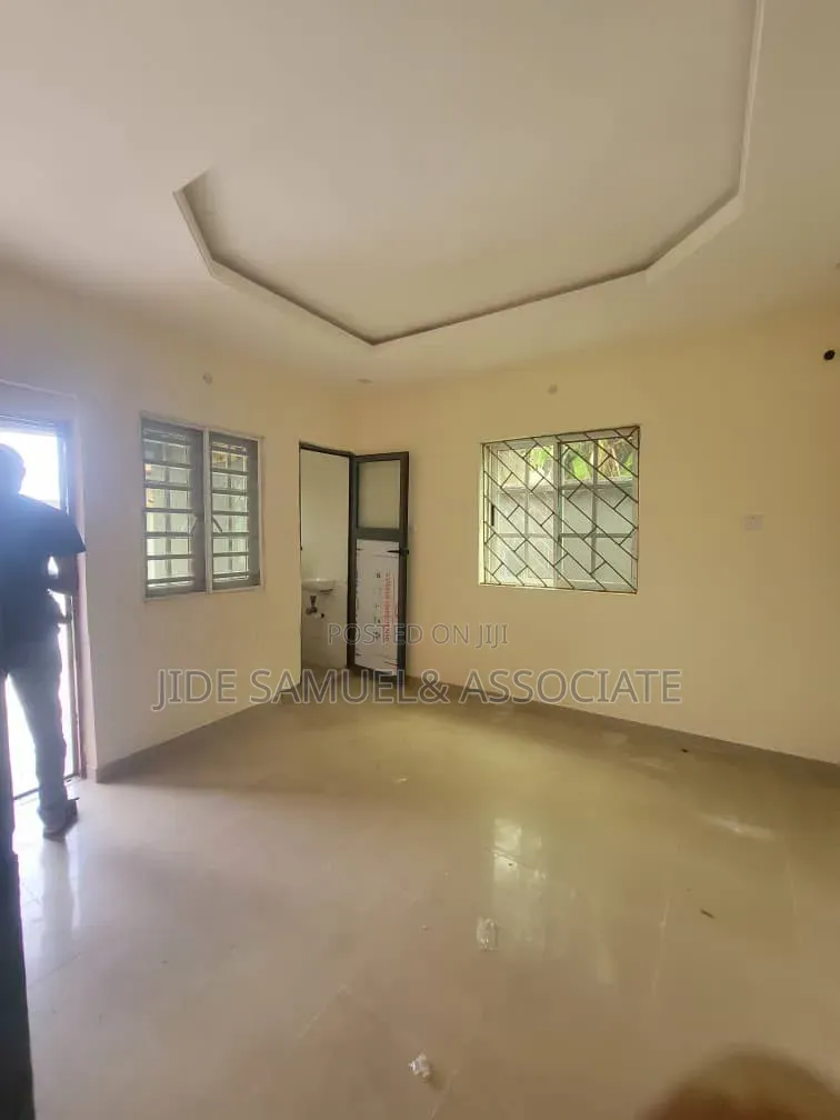 Furnished Mini Flat in Ayobo for rent