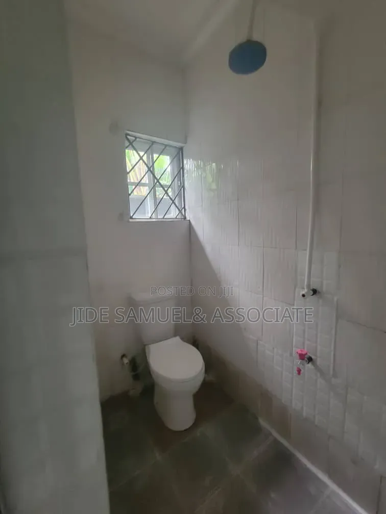 Furnished Mini Flat in Ayobo for rent