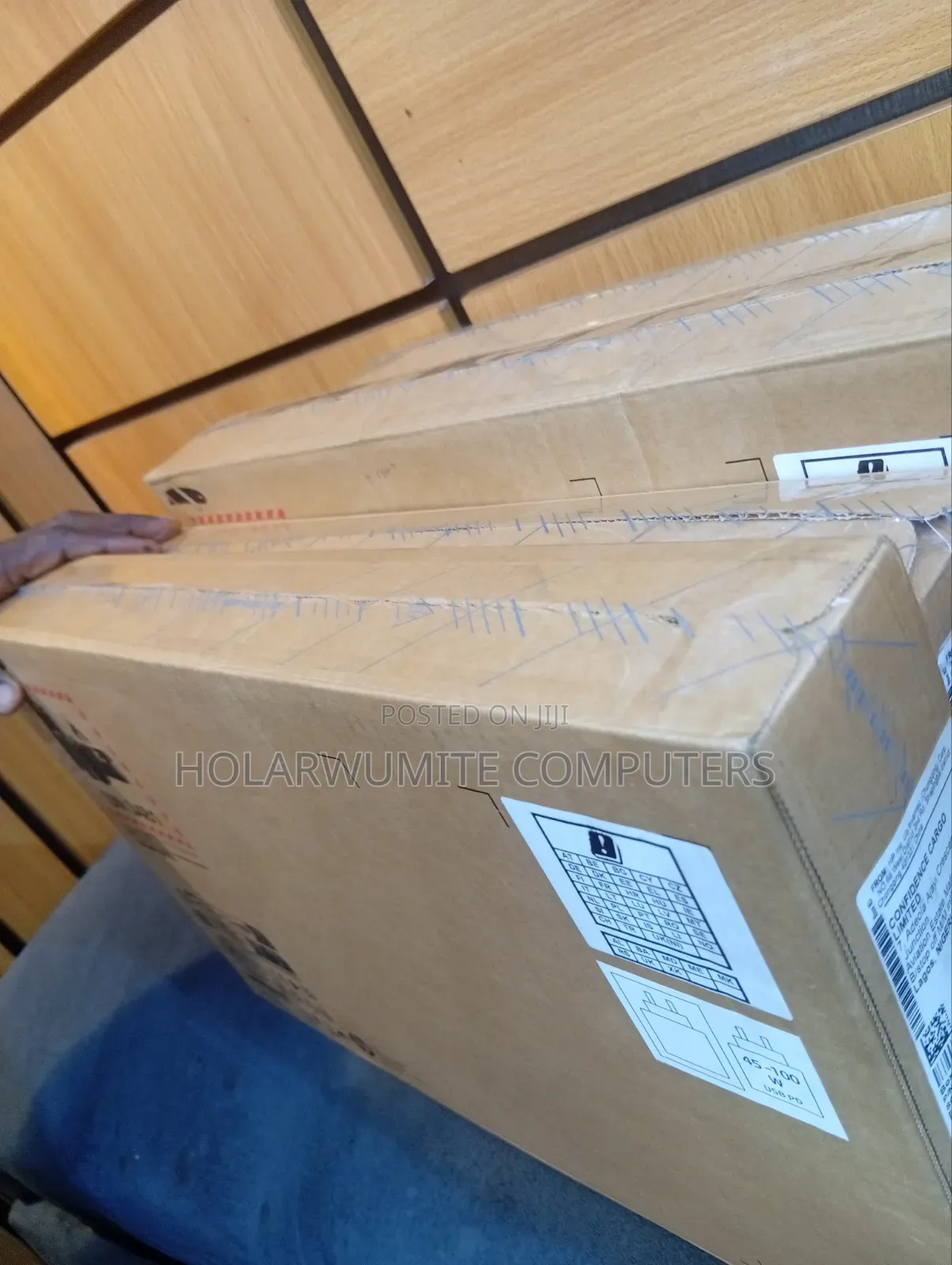 New Laptop HP EliteBook 840 G10 16GB Intel Core i7 SSD 512GB