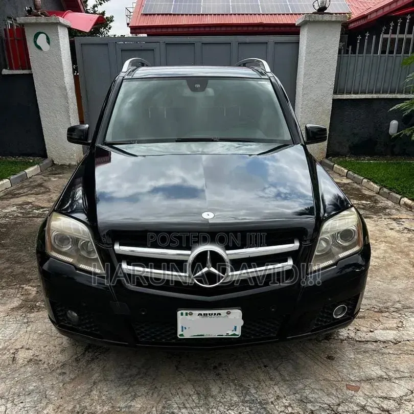 Mercedes-Benz GLK-Class 2011 Black