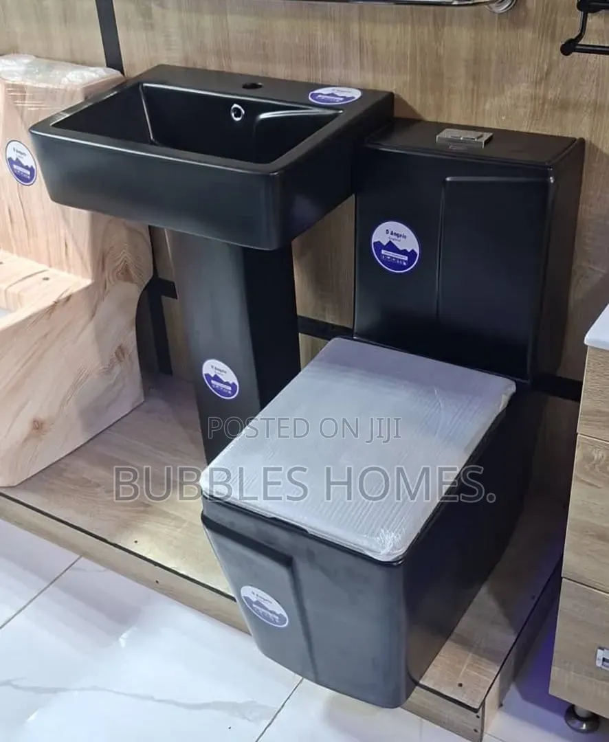 Wc Matt Black