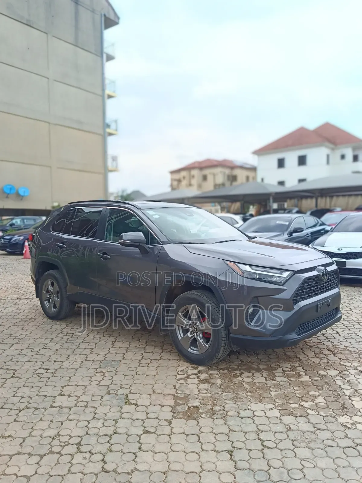 Toyota RAV4 2024 Gray