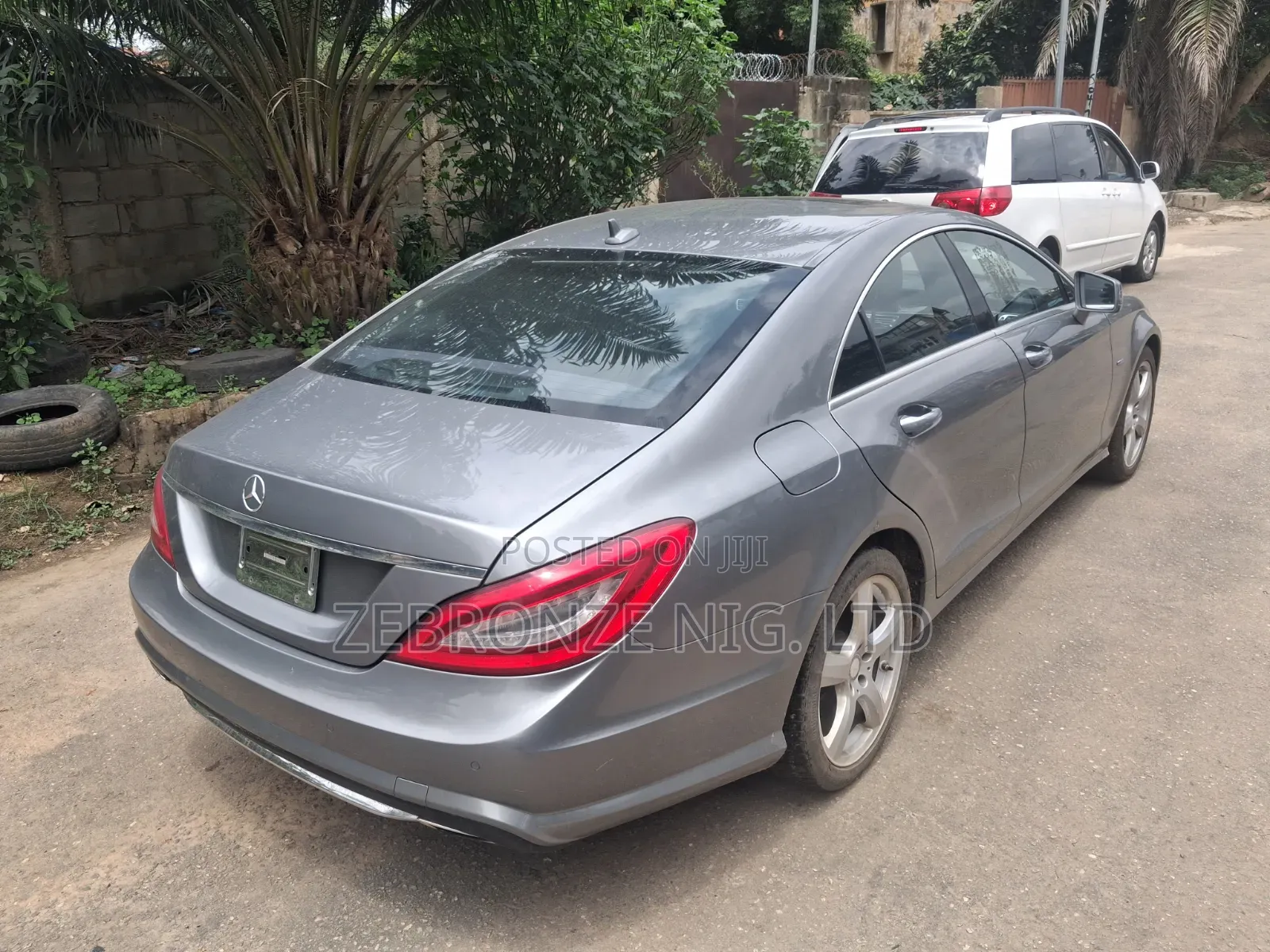 Mercedes-Benz CLS 2012 Gray