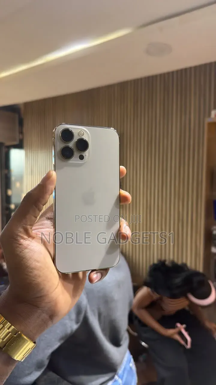 Apple iPhone 16 Pro Max 512 GB Gold