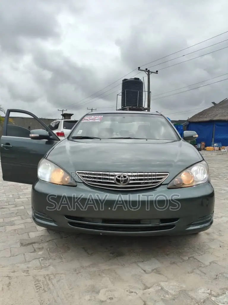 Toyota Camry 2005 Green