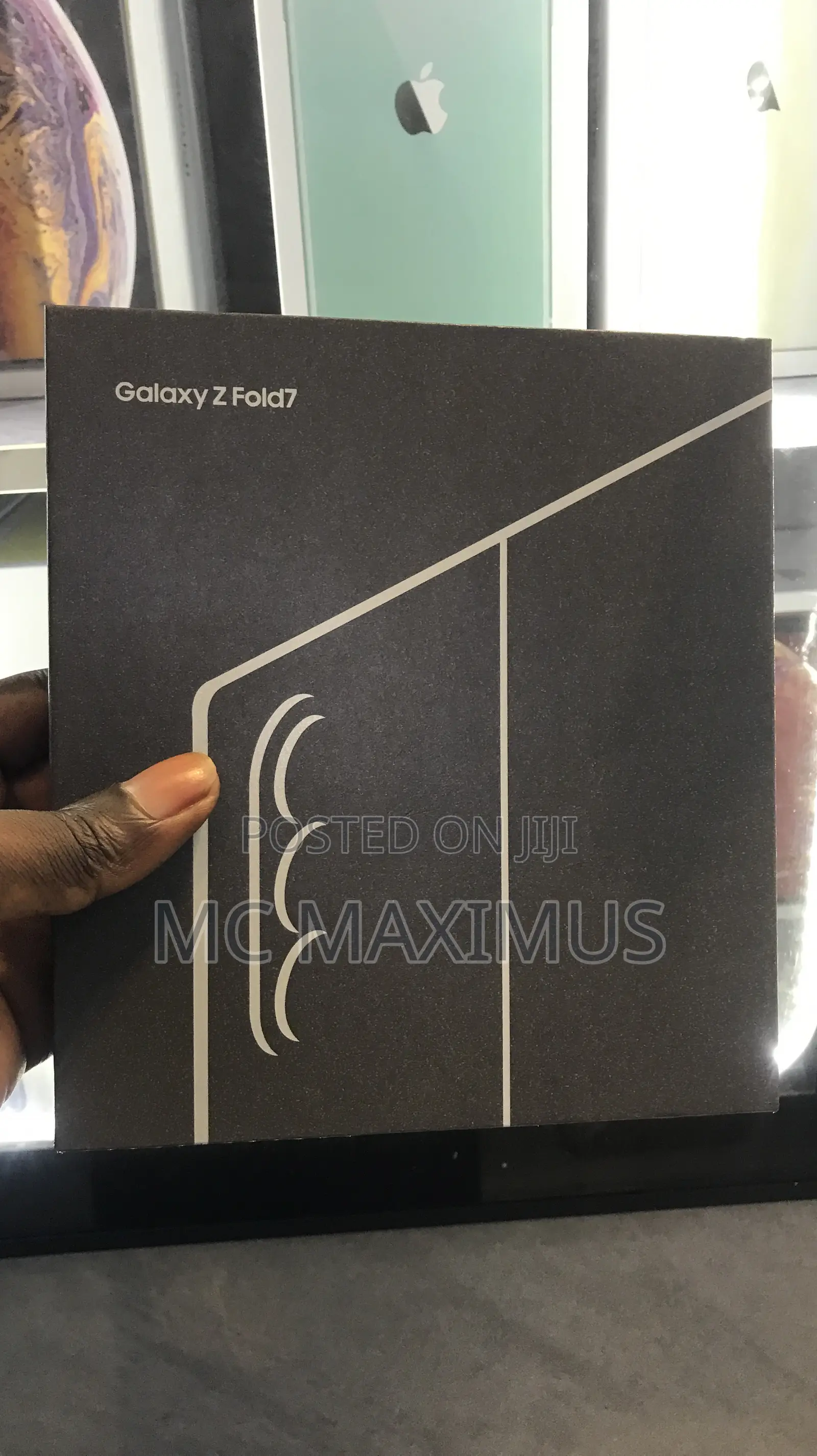 New Samsung Galaxy Z Fold7 256 GB Gold