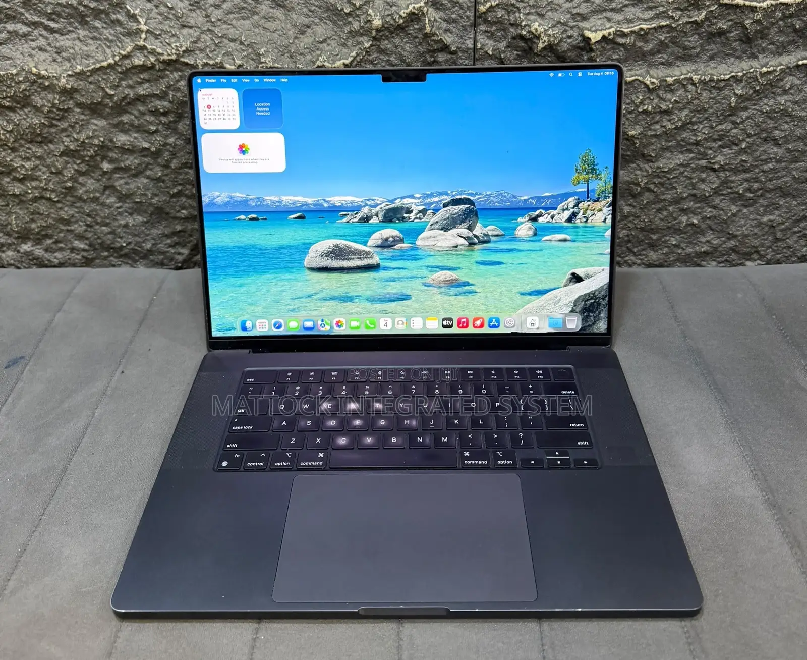 Laptop Apple MacBook Pro 2024 M3 Max 64GB Apple M3 Pro SSD 2T