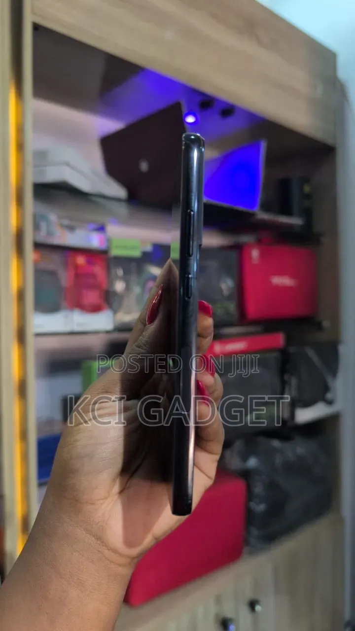 Samsung Galaxy S22+ 5G 128 GB Black