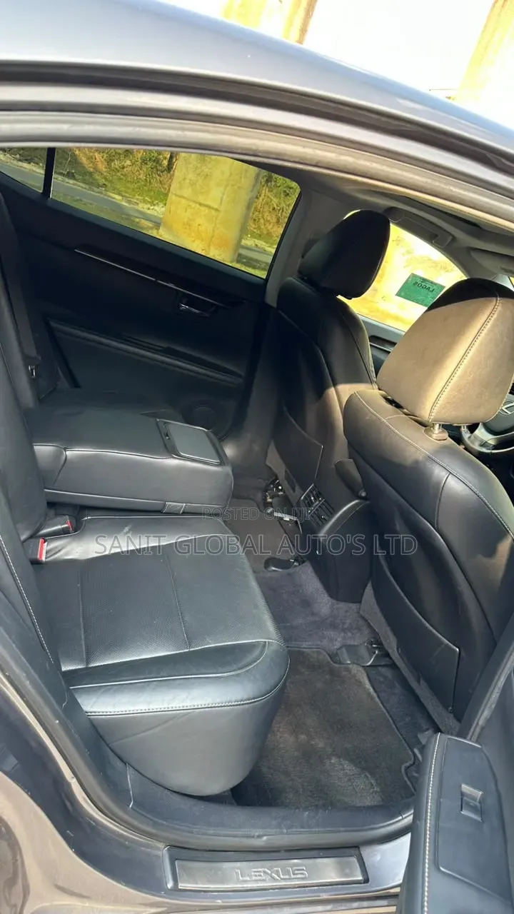 Lexus ES 2013 Gray