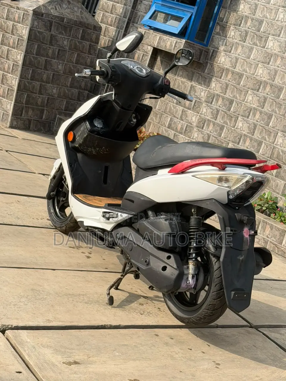 Kymco Agility 2014 White