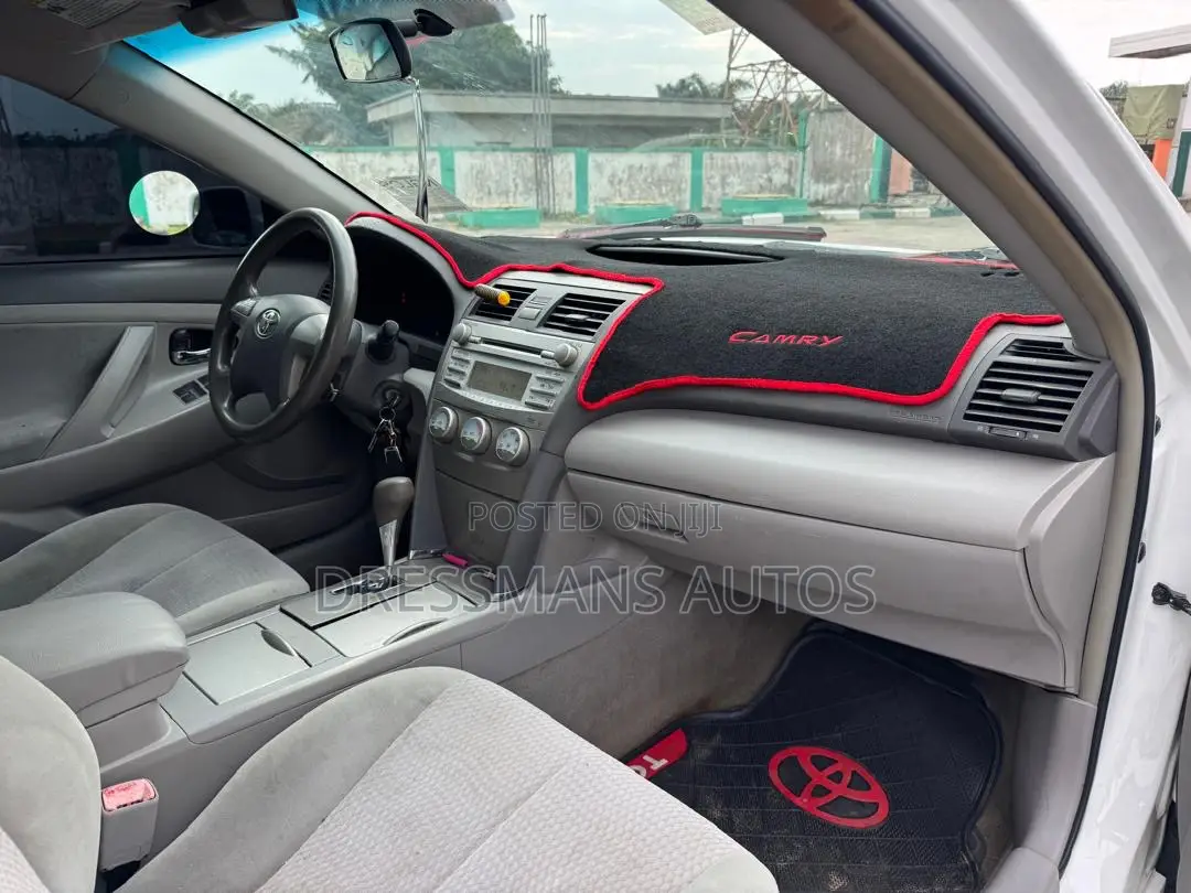 Toyota Camry 2011 White