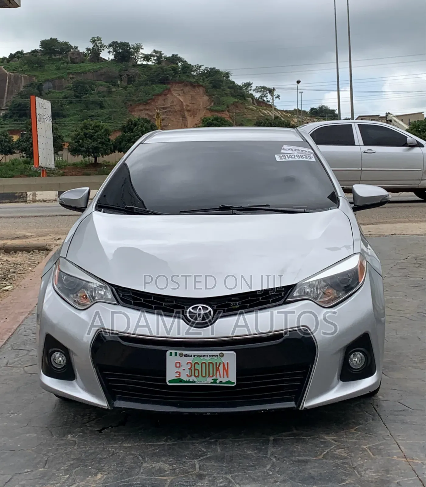 Toyota Corolla 2015 Silver