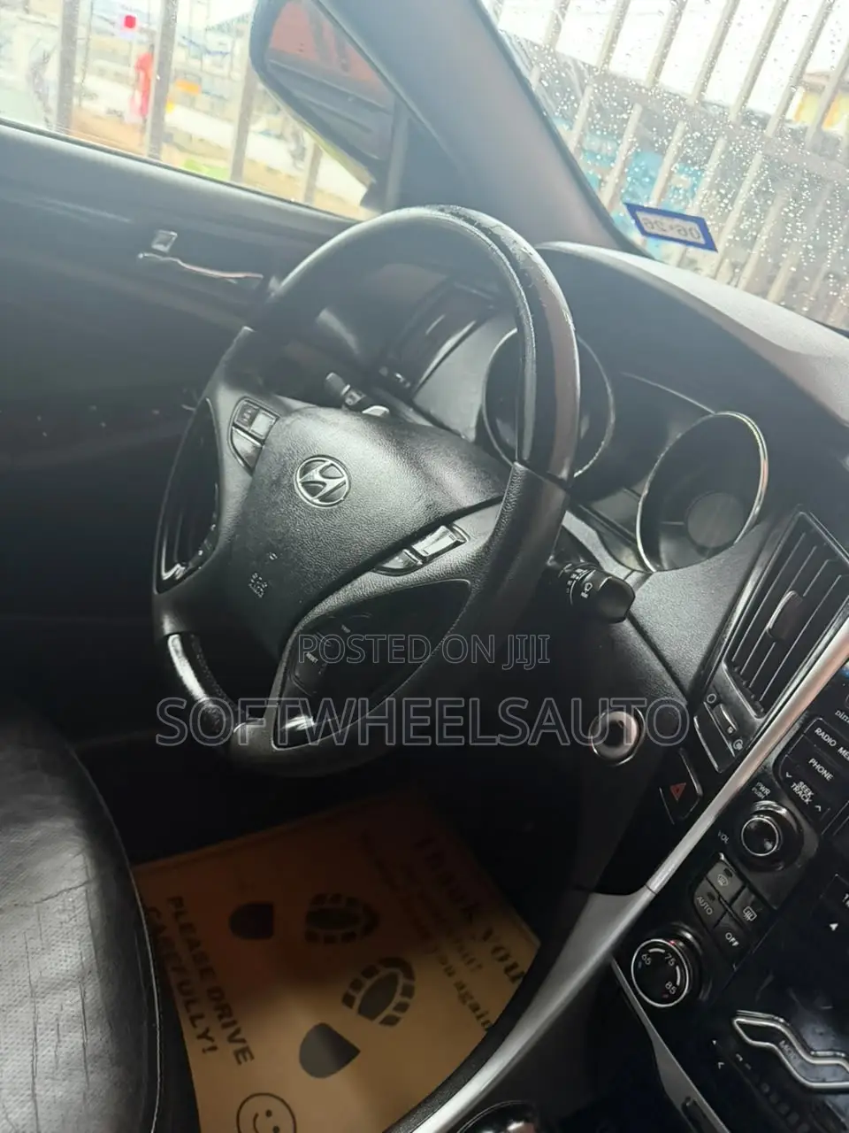 Hyundai Sonata SE 2.0T Sedan FWD (2.0L 4cyl 6A) 2012 Black