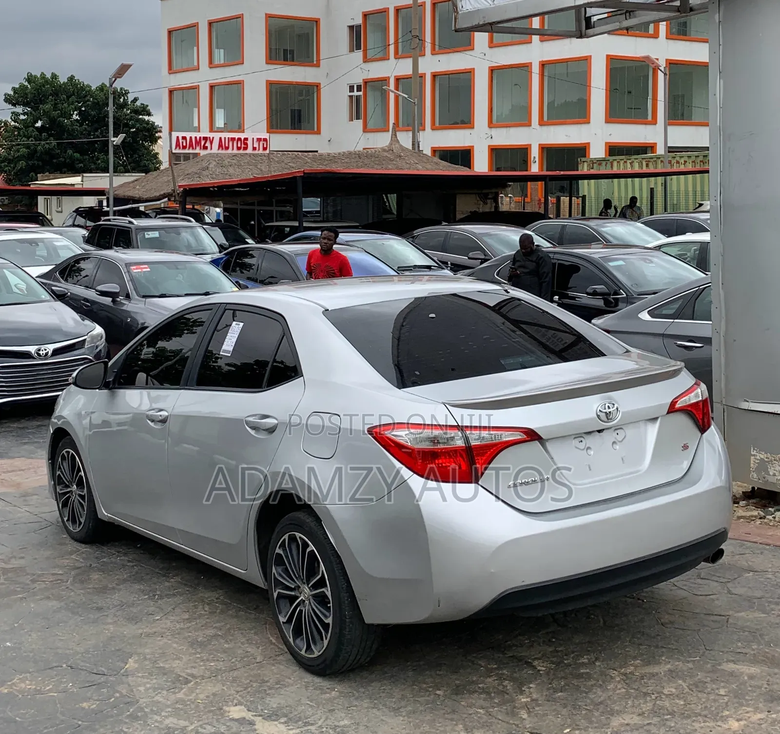 Toyota Corolla 2015 Silver