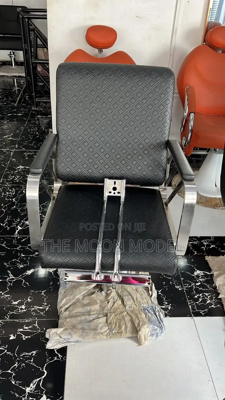 Executive Salon BLl Chair