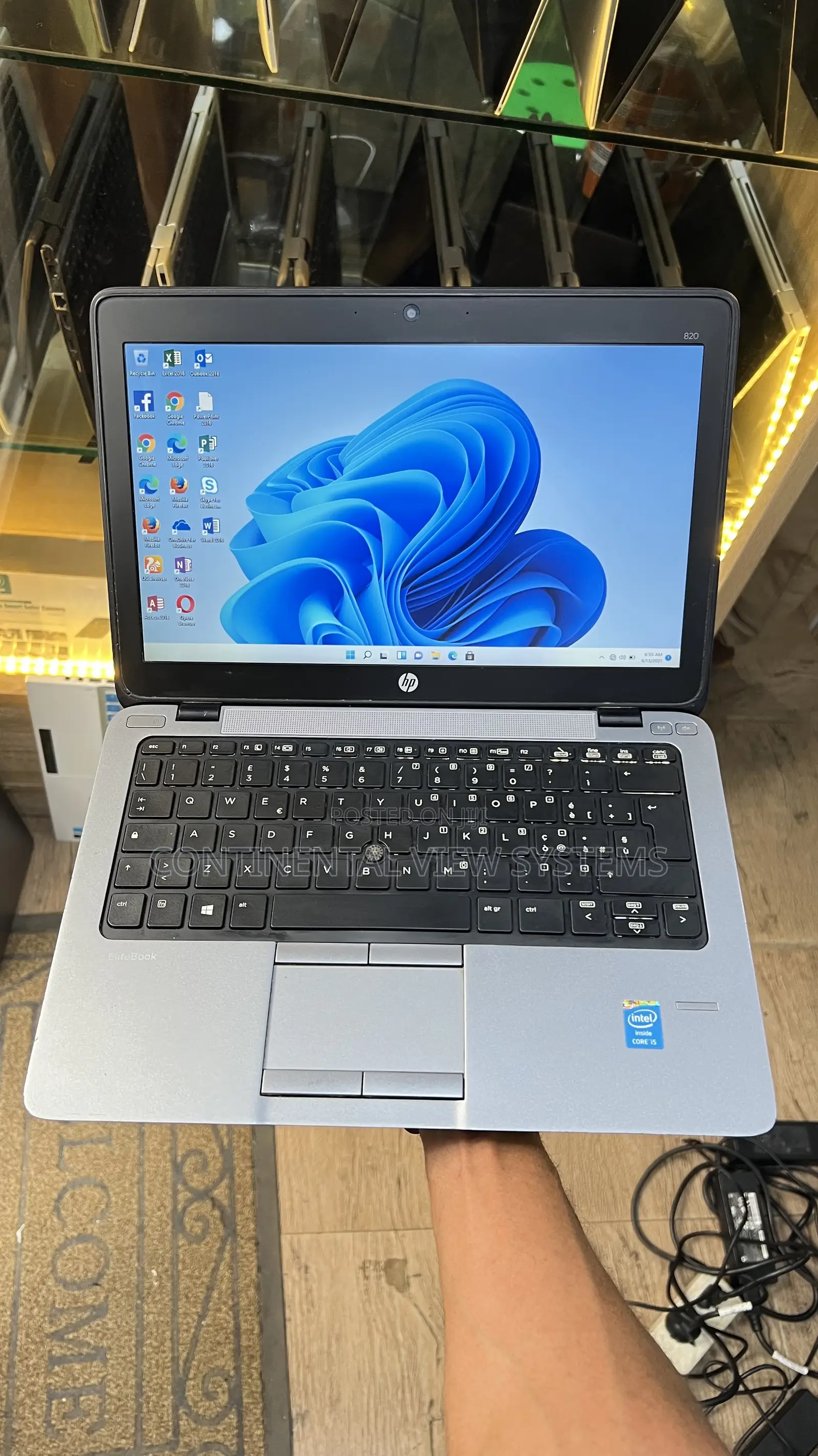 Laptop HP EliteBook 820 G1 8GB Intel Core i5 HDD 250GB