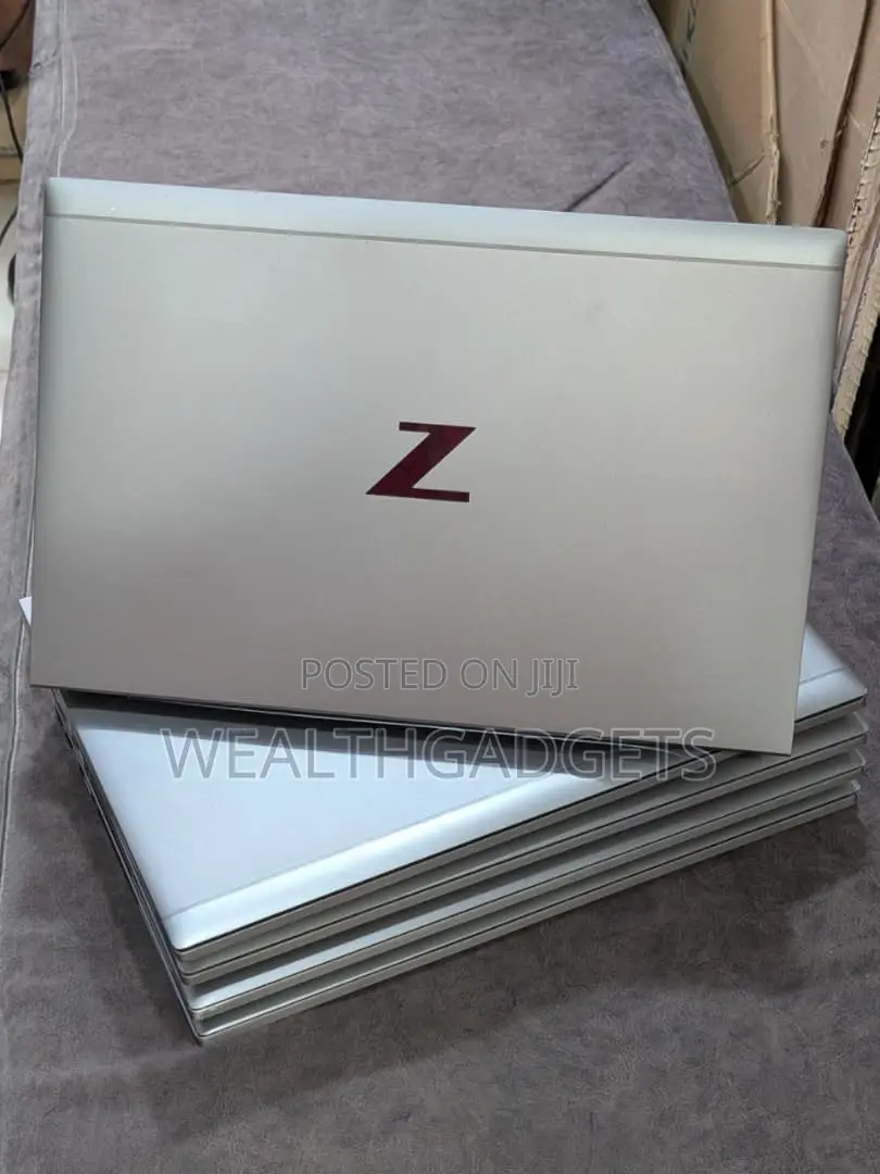 Laptop HP ZBook Firefly G8 32GB Intel Core i7 SSD 512GB