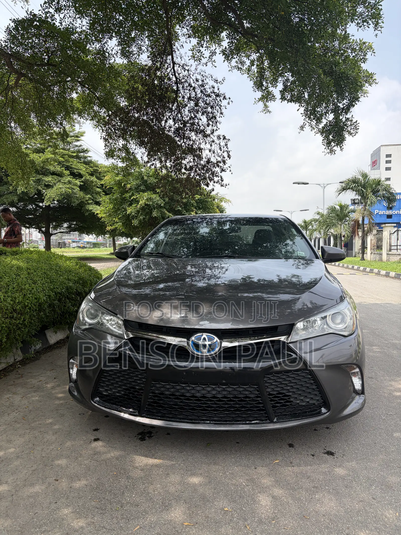Toyota Camry SE 4dr Sedan (2.5L 4cyl 6A) 2017 Brown
