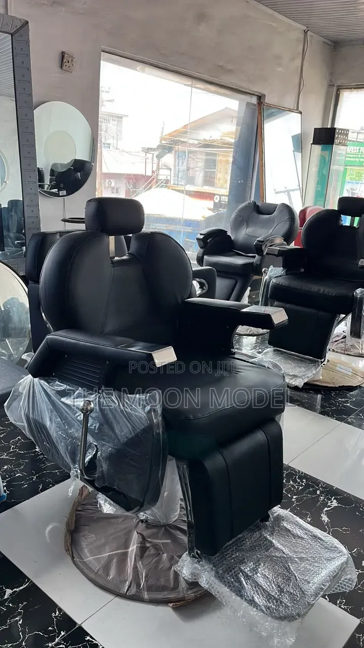 Executive Salon Chair With Headrest and Footrest By