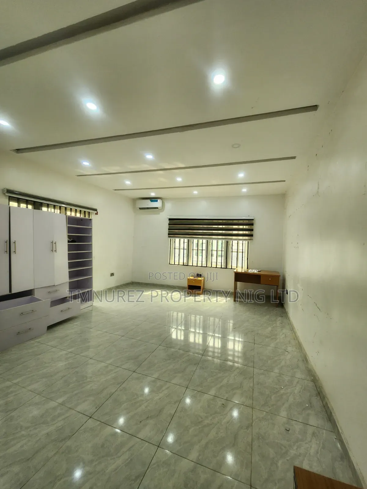 Studio Apartment in Chevron for rent