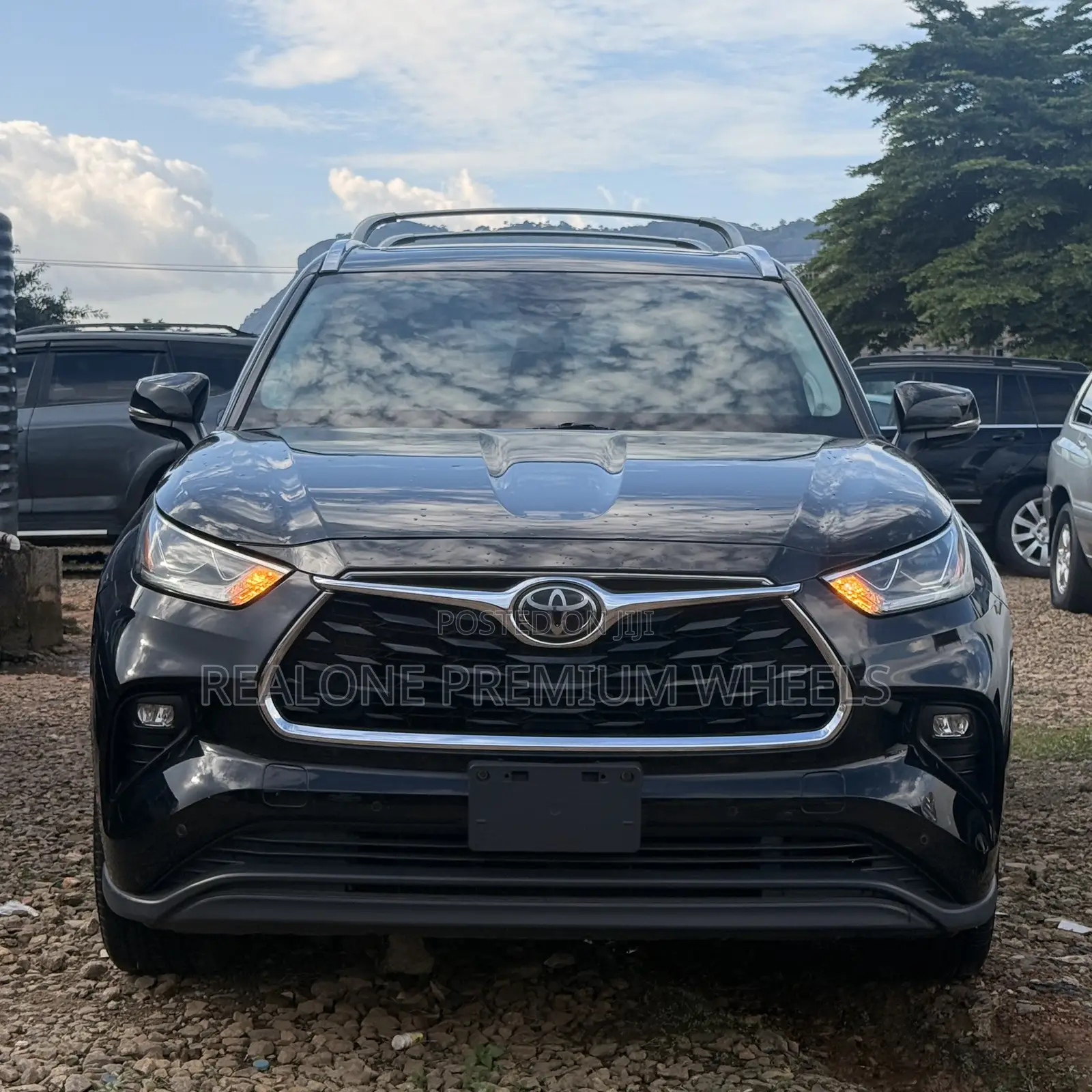Toyota Highlander Limited 2021 Black