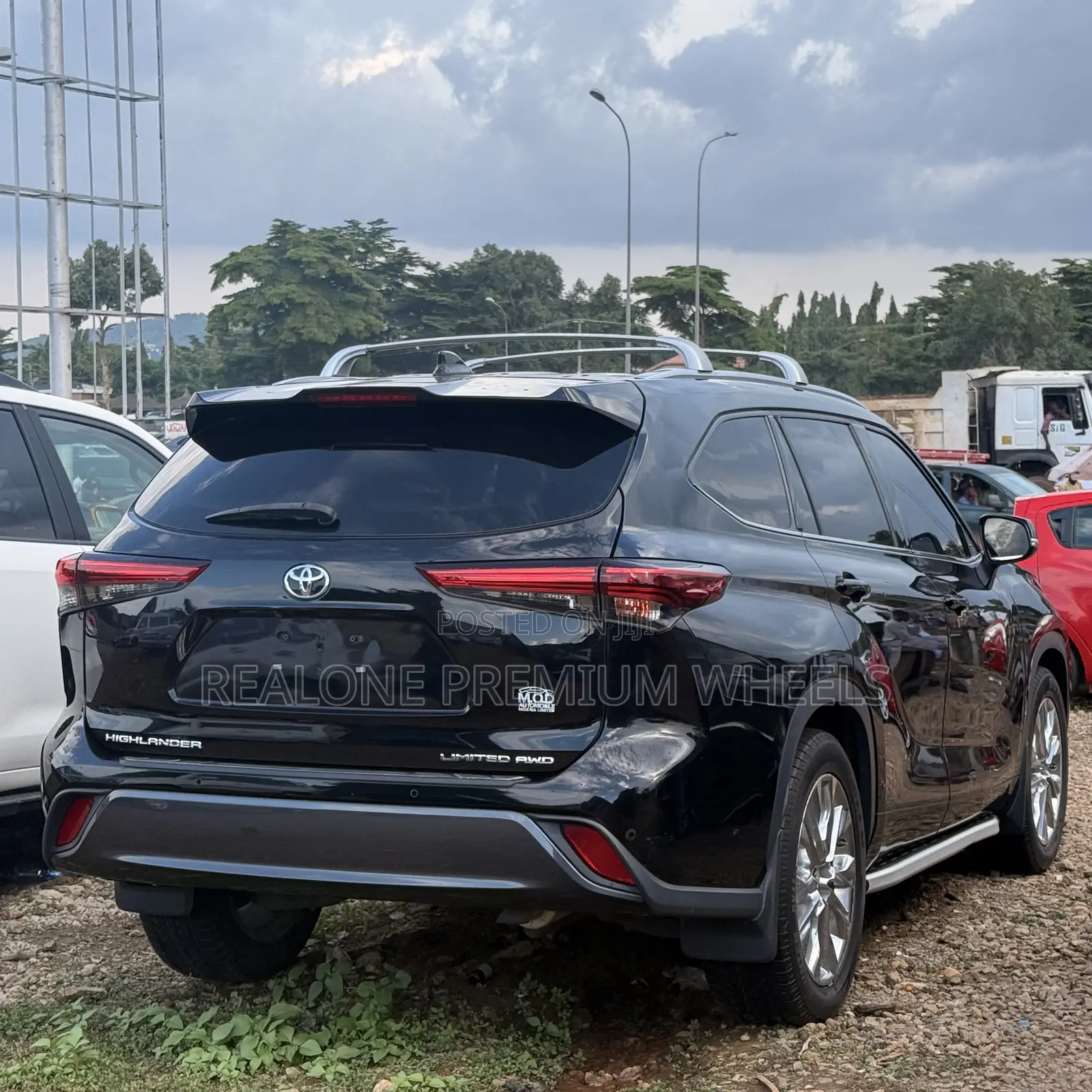 Toyota Highlander Limited 2021 Black