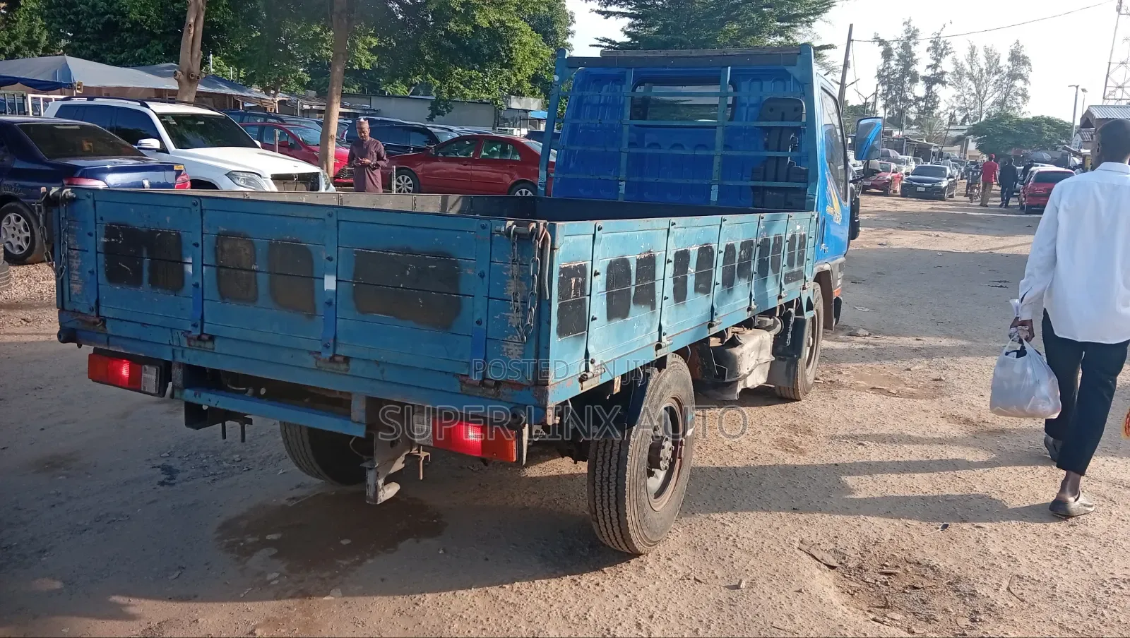 Mitsubishi Canter 2004 Blue