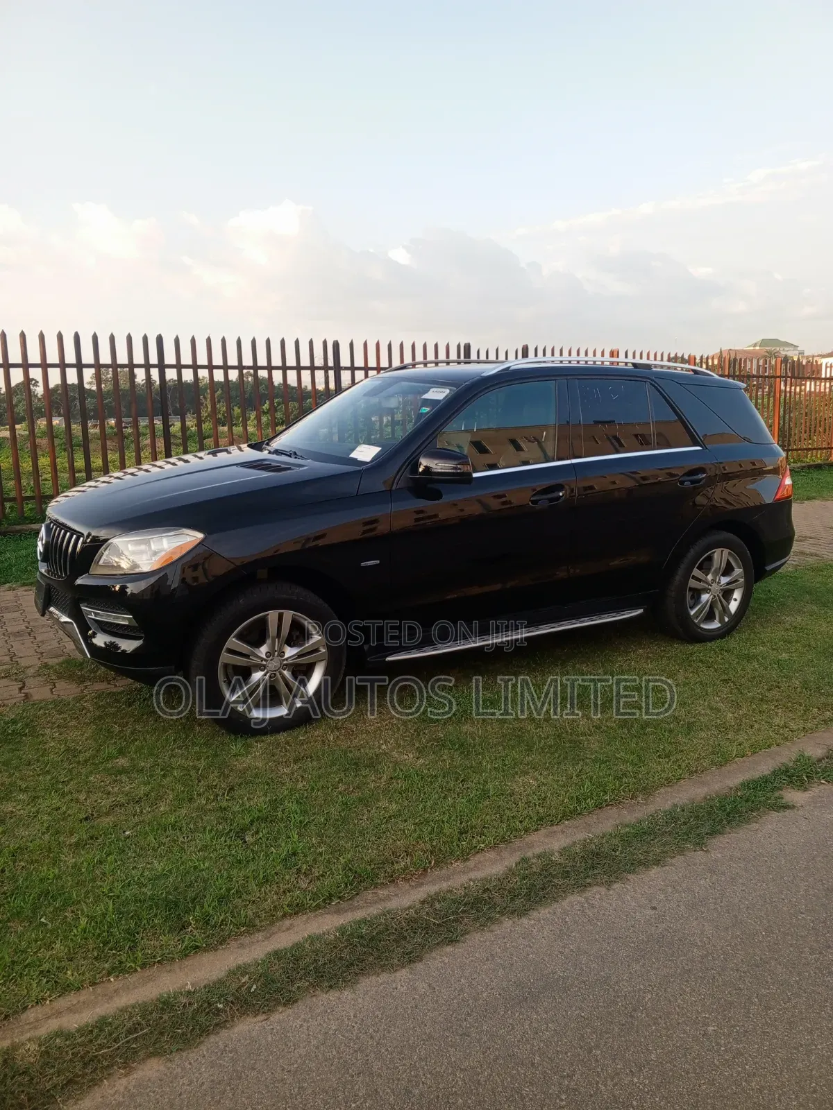 Mercedes-Benz M Class 2012 Black
