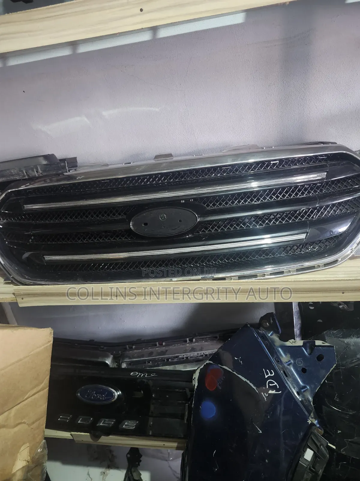 Front Grill Ford Taurus 2013 to 2016