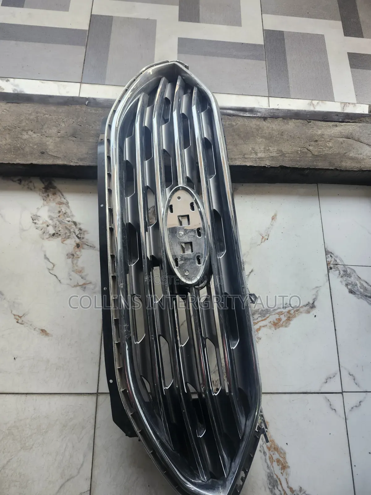 Front Grill Ford Edge 2020