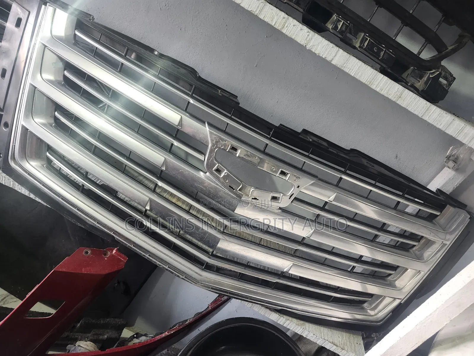 Front Grill Cadillac Escalede 2017 Model
