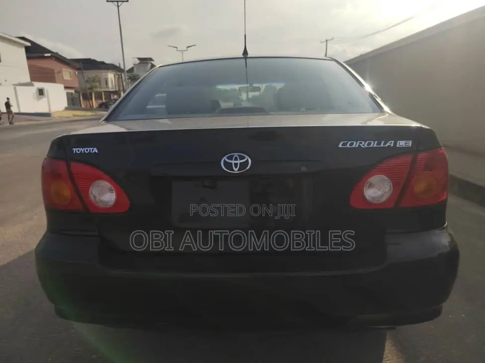 Toyota Corolla 2004 Black