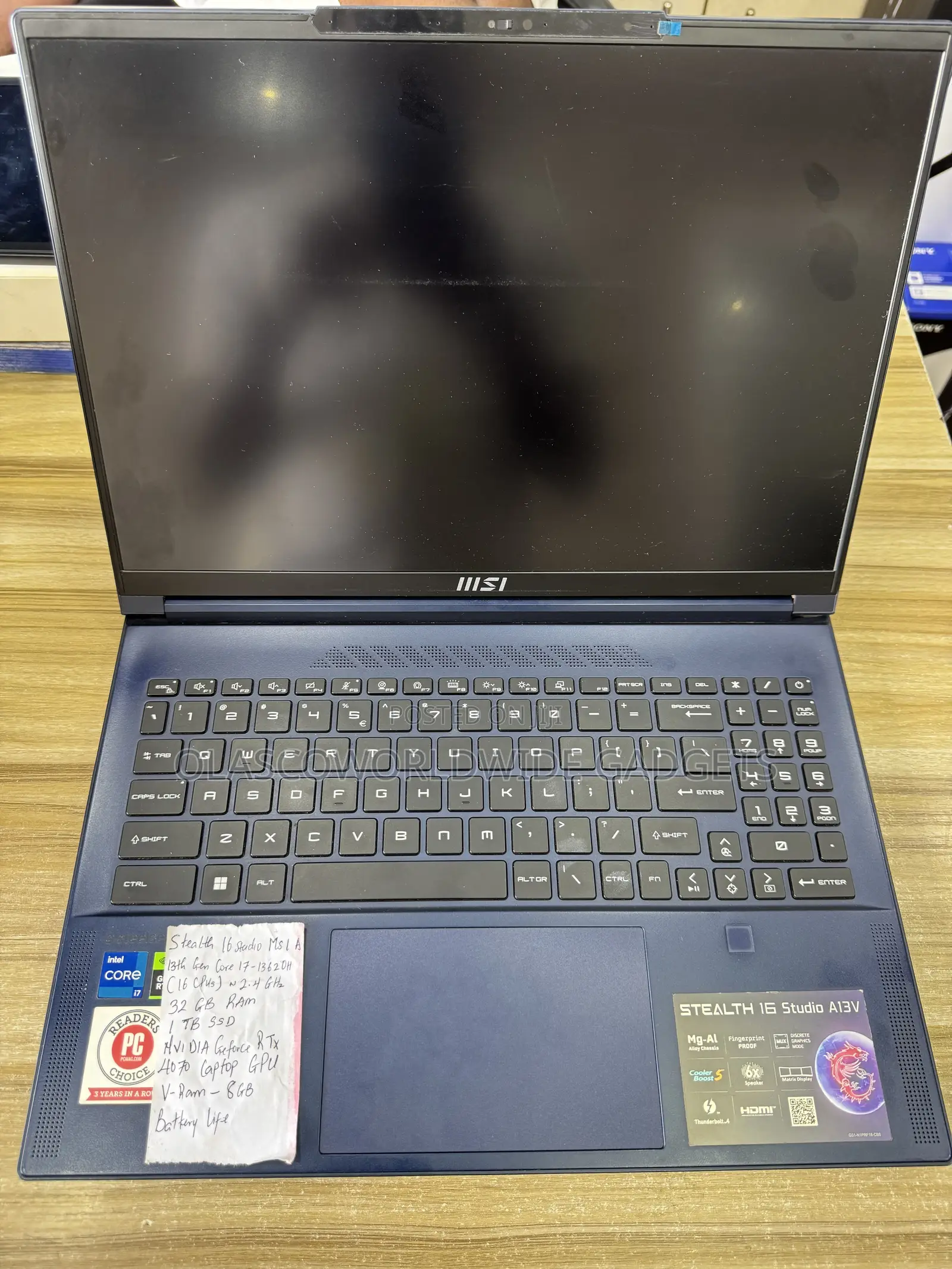 Laptop MSI Stealth 16 AI Studio 16GB Intel Core i7 SSD 1T