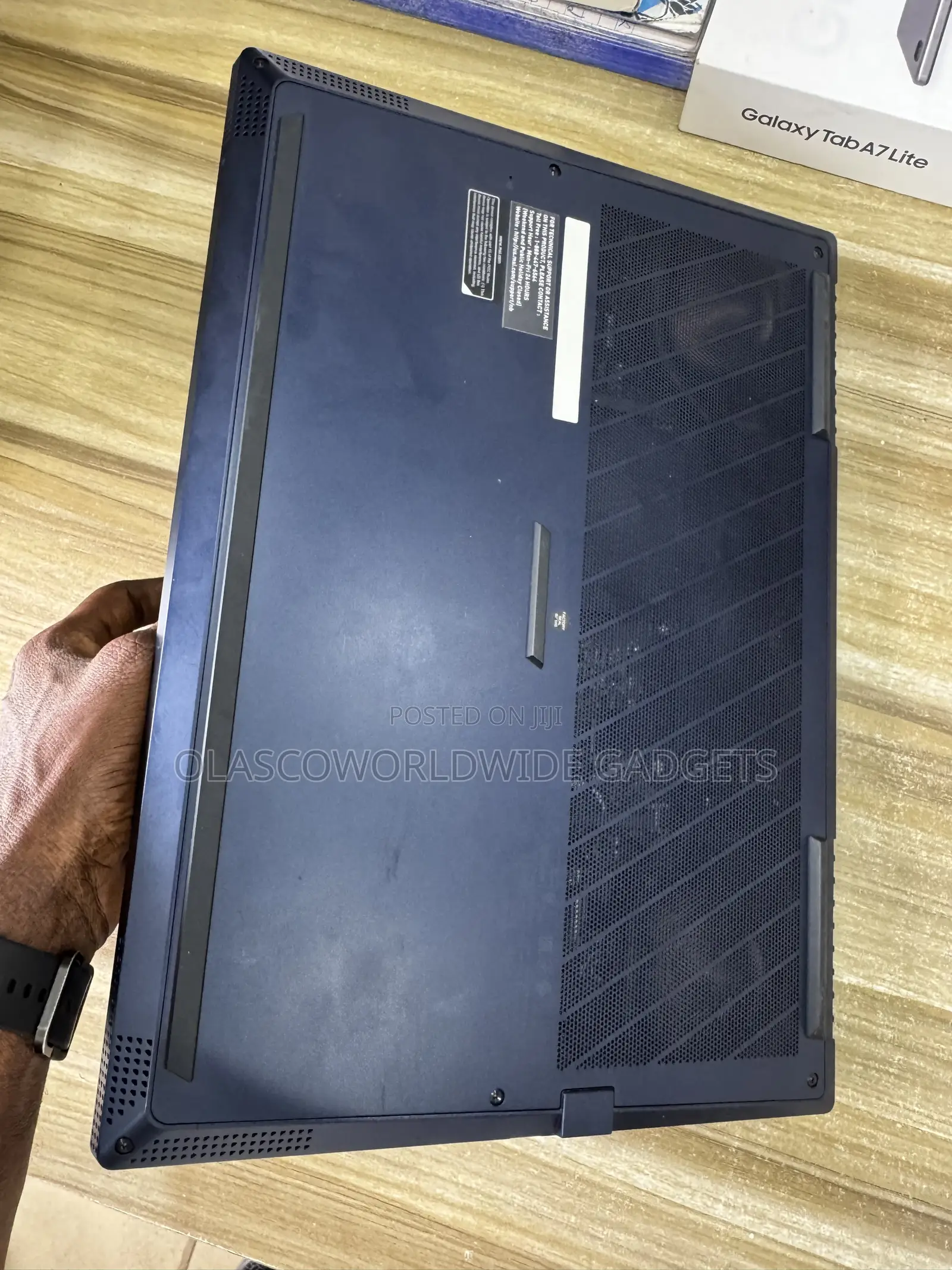 Laptop MSI Stealth 16 AI Studio 16GB Intel Core i7 SSD 1T