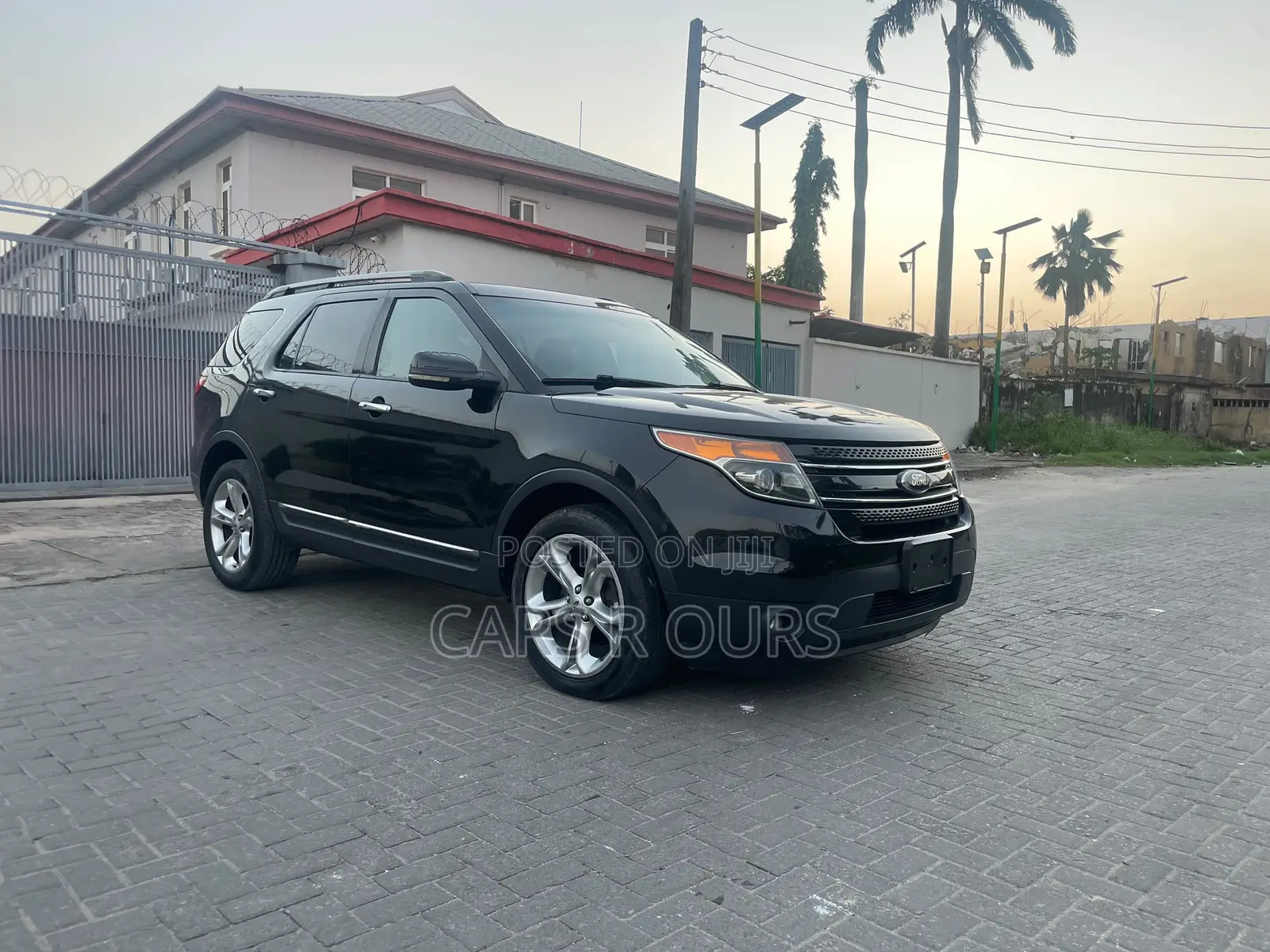 Ford Explorer Limited 4dr 4x4 (3.5L 6cyl 6A) 2013 Black