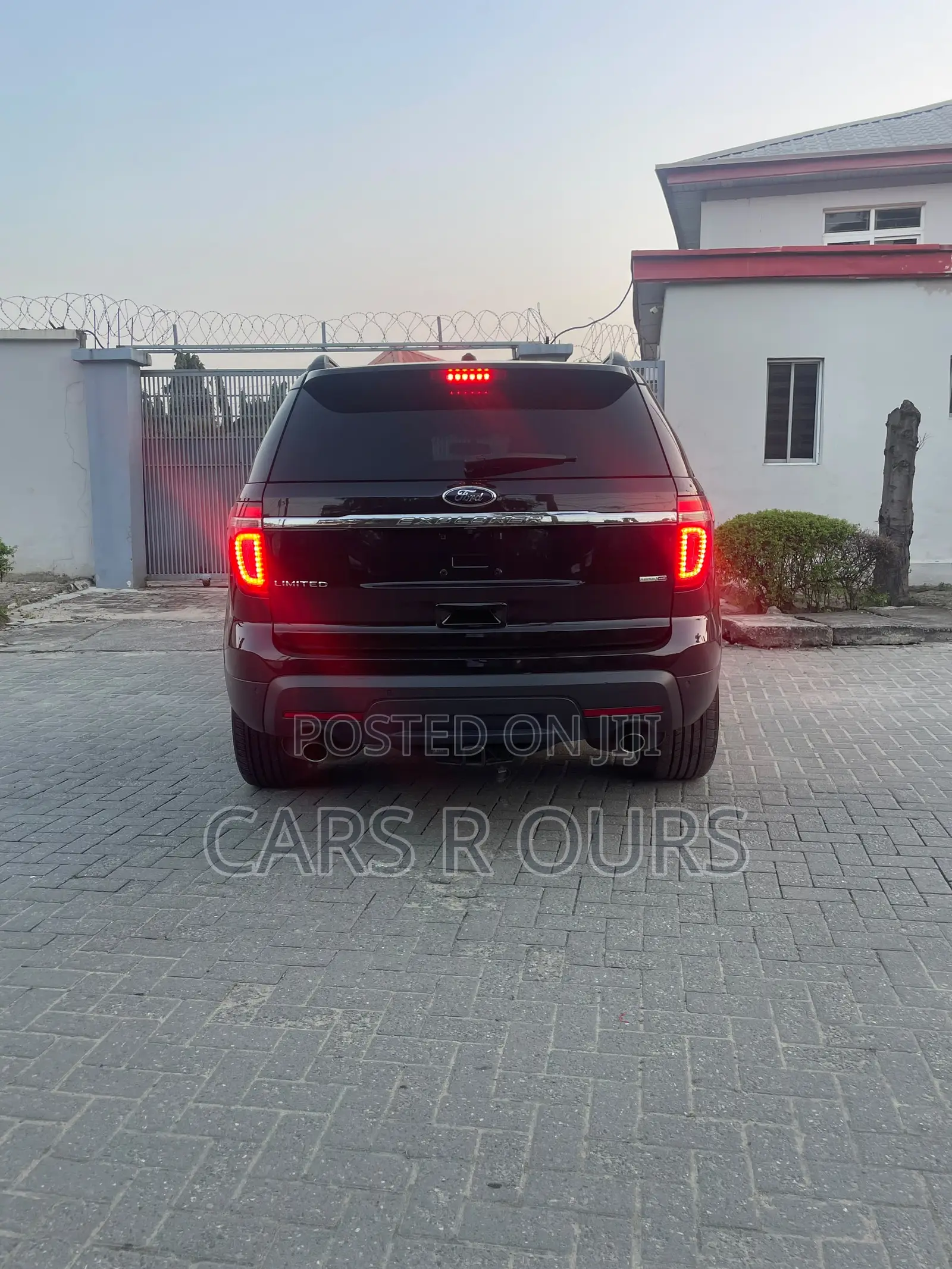 Ford Explorer Limited 4dr 4x4 (3.5L 6cyl 6A) 2013 Black