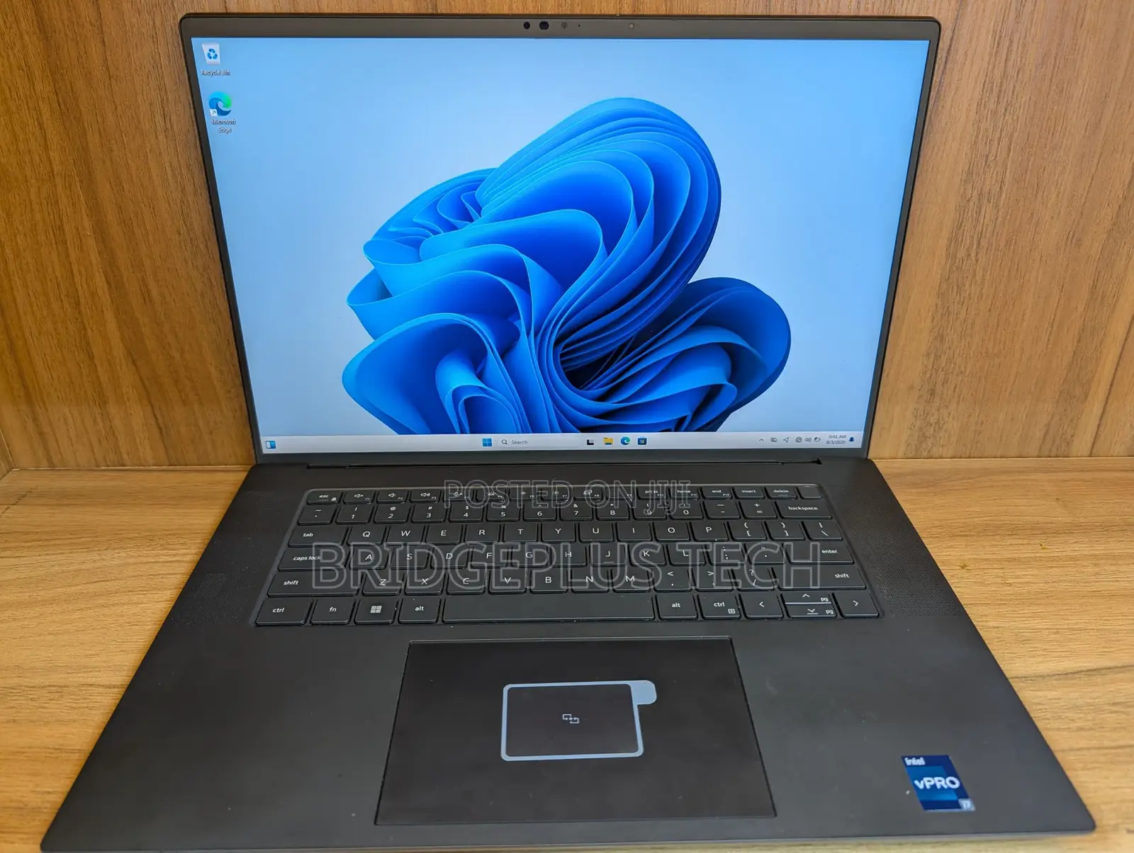 Laptop Dell Precision 5680 32GB Intel Core i7 SSD 512GB
