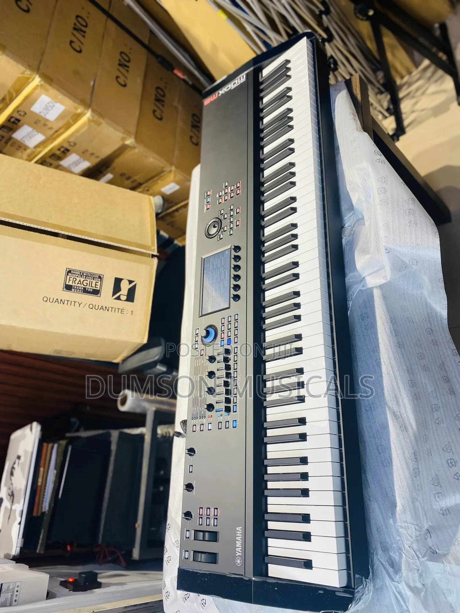 Yamaha Keyboard MODX M8 88 Key's Synthesizer Workstation