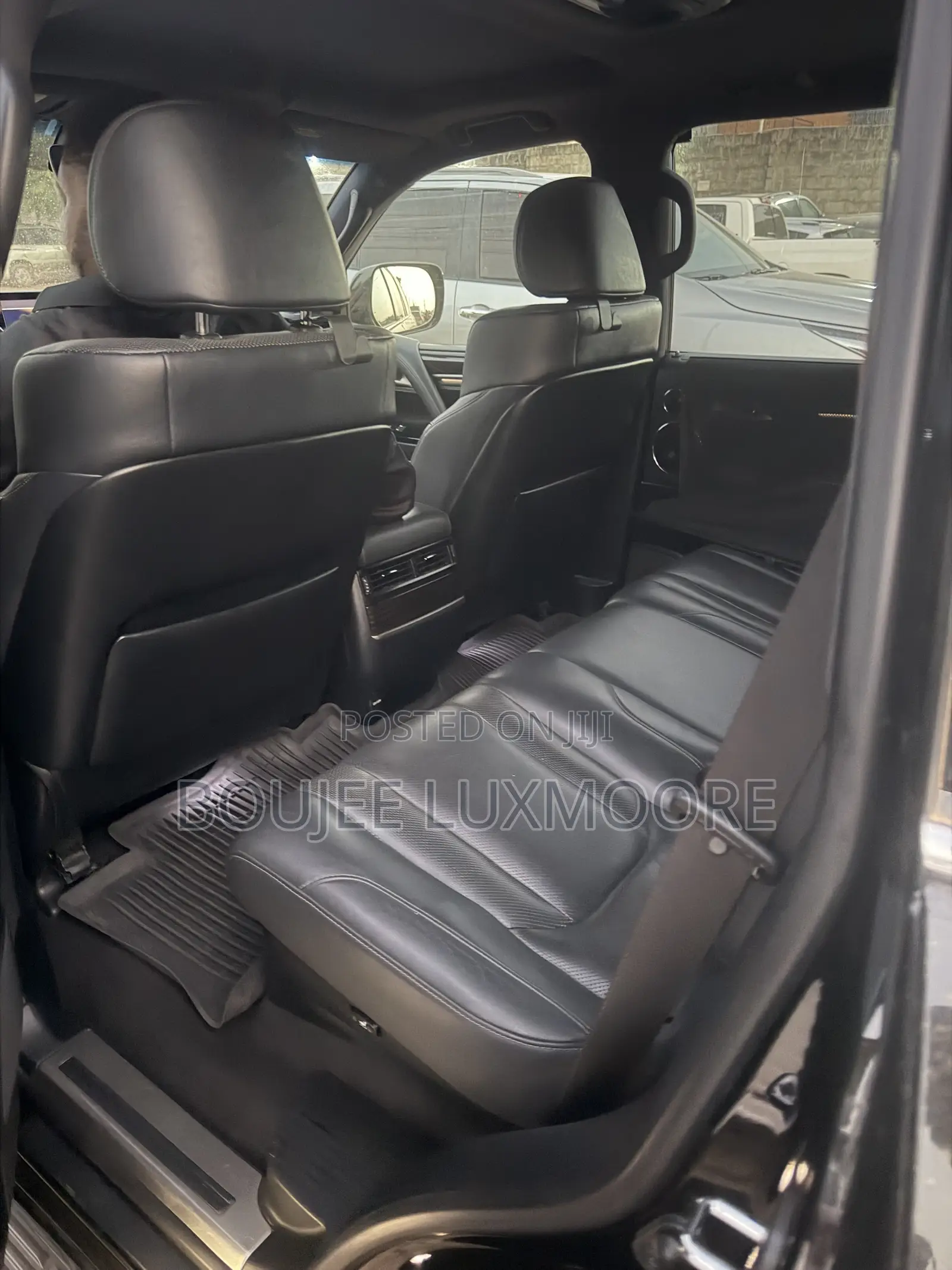 Lexus LX 570 AWD 2021 Black