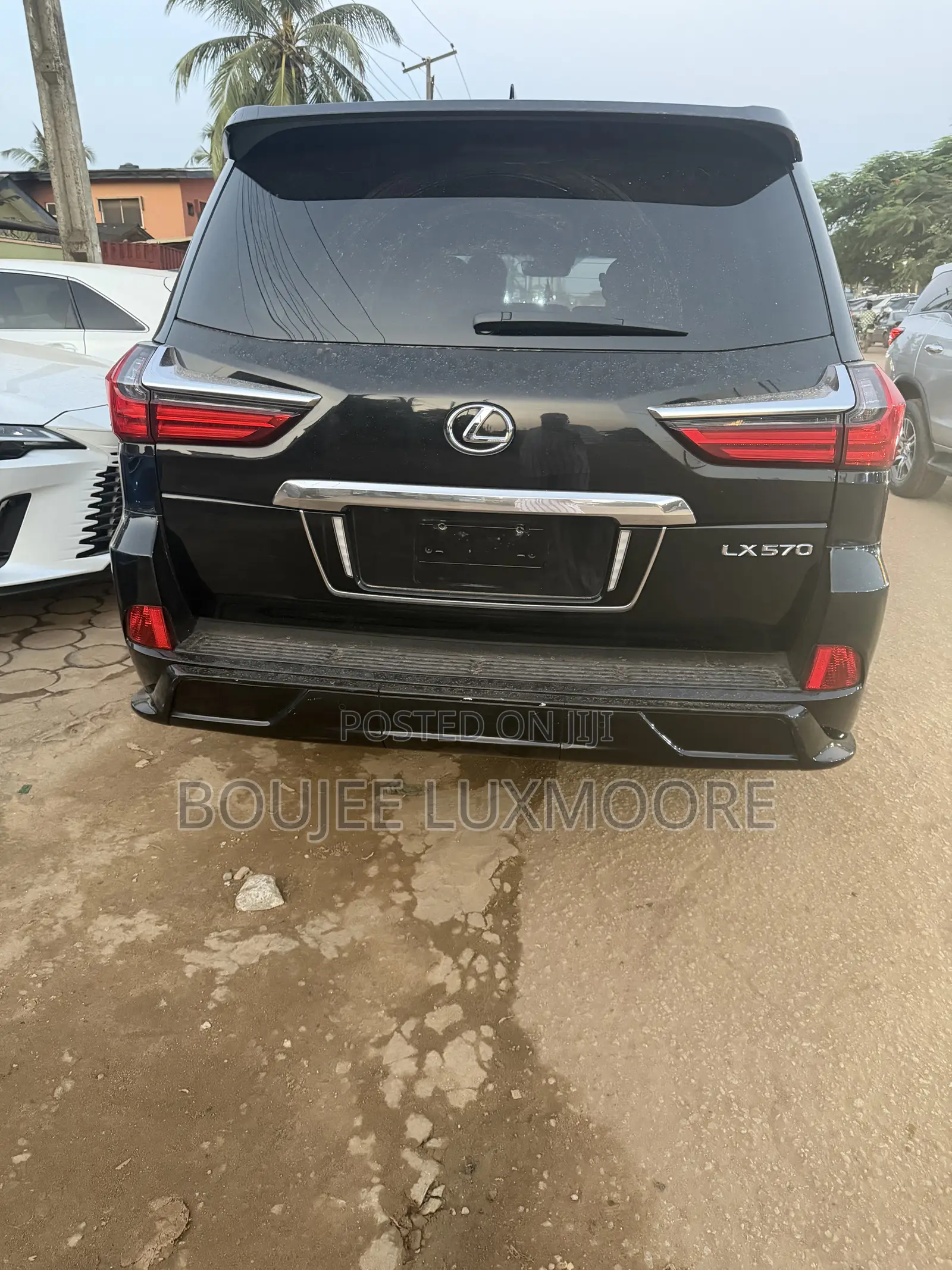 Lexus LX 570 AWD 2021 Black