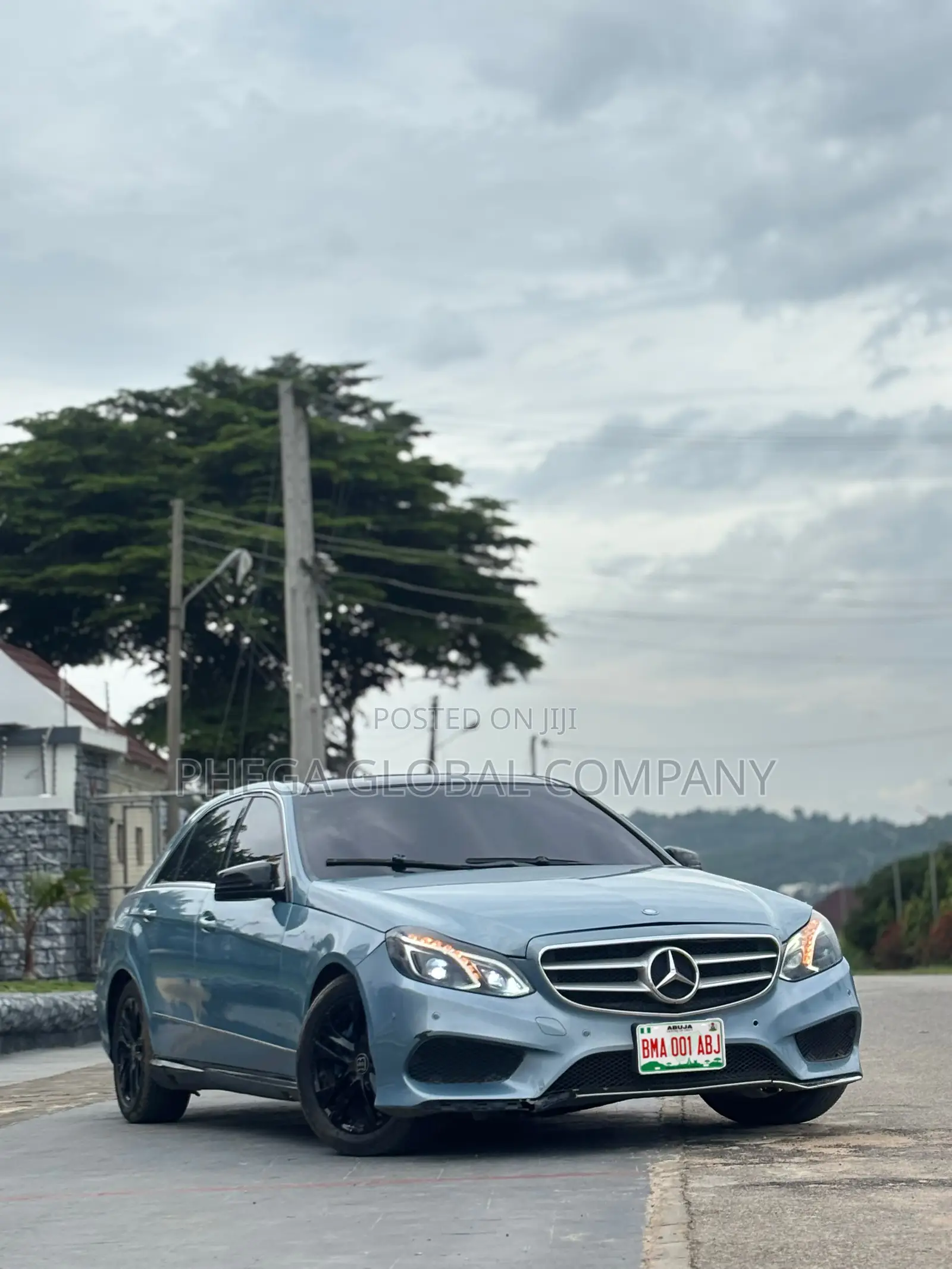 Mercedes-Benz E350 Base 4Matic Sedan AWD (3.5L 6cyl 7A) 2010 Blue