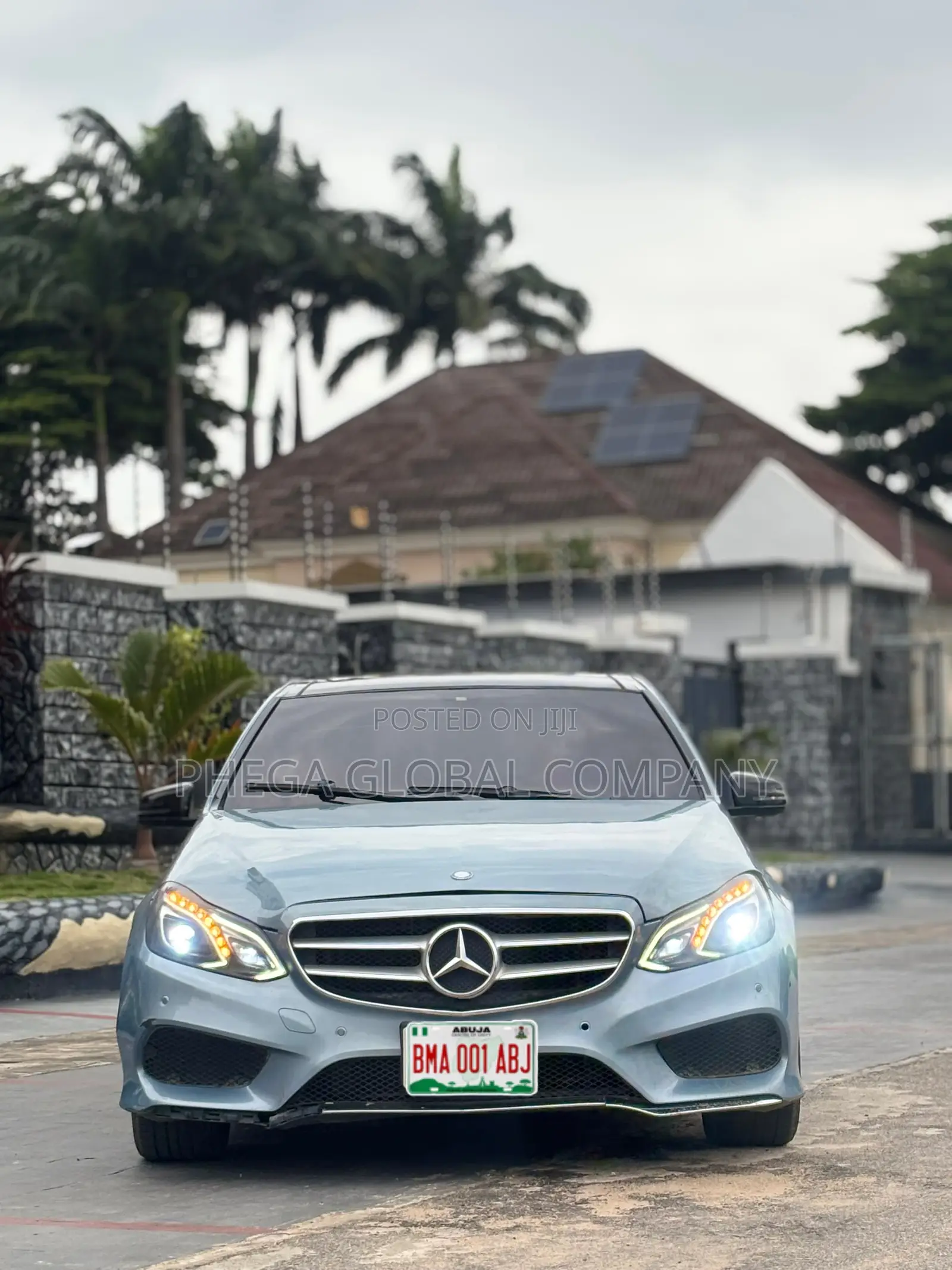 Mercedes-Benz E350 Base 4Matic Sedan AWD (3.5L 6cyl 7A) 2010 Blue