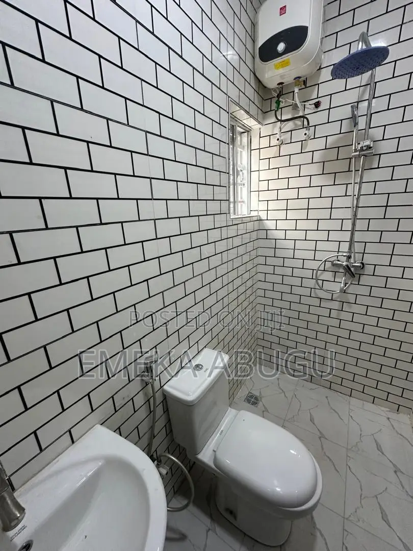 3bdrm Bungalow in Akala Express for sale