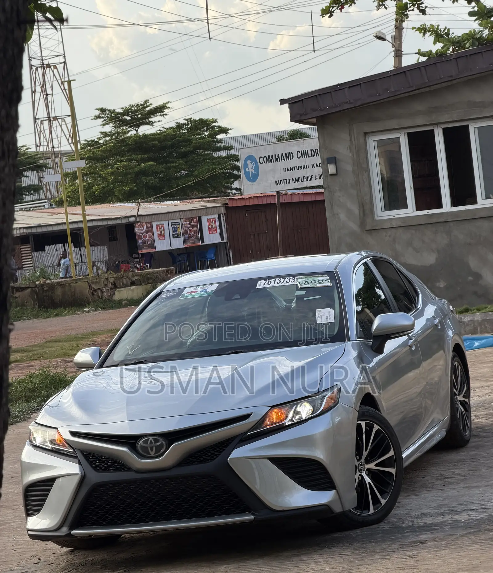 Toyota Camry 2019 Silver