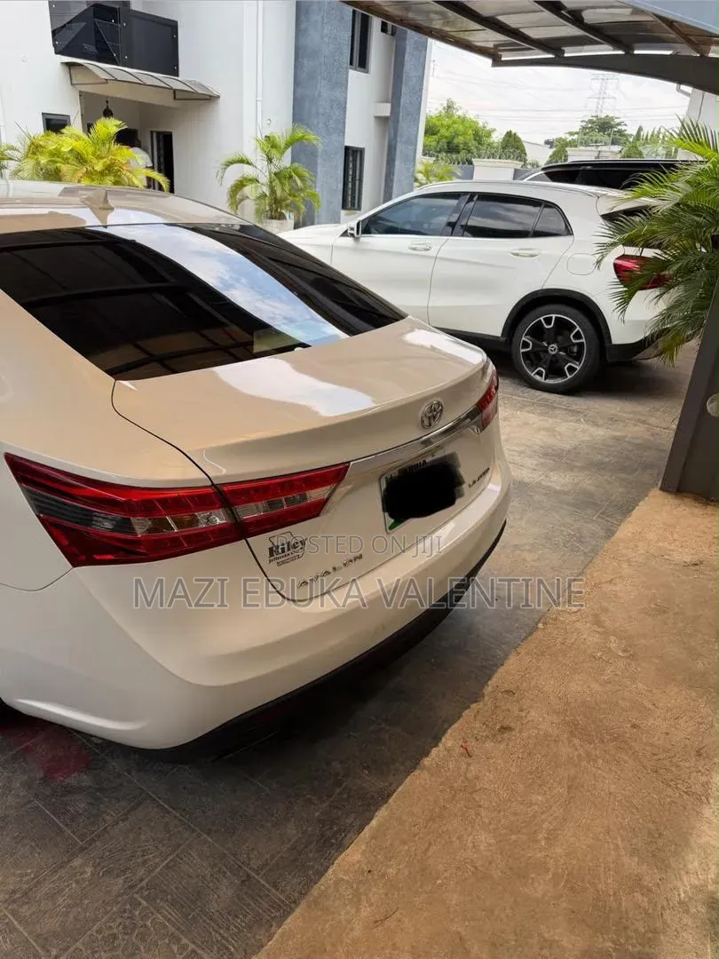 Toyota Avalon 2014 White