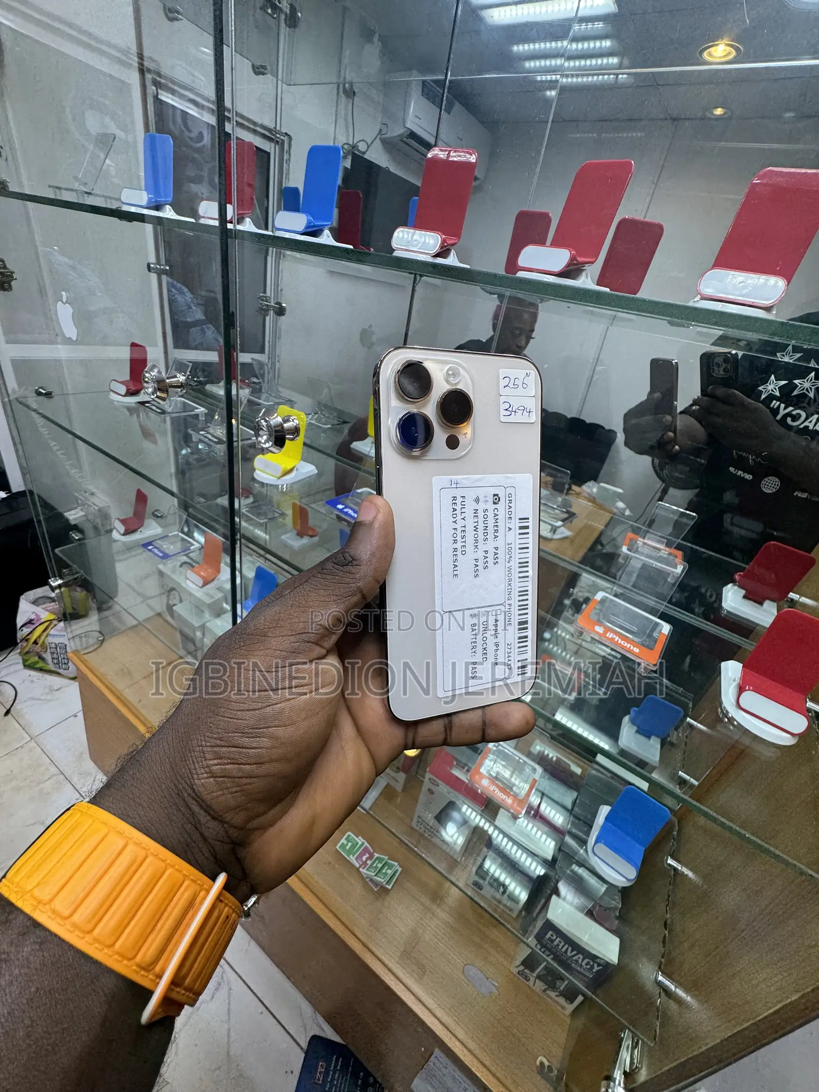 Apple iPhone 14 Pro Max 256 GB Gold
