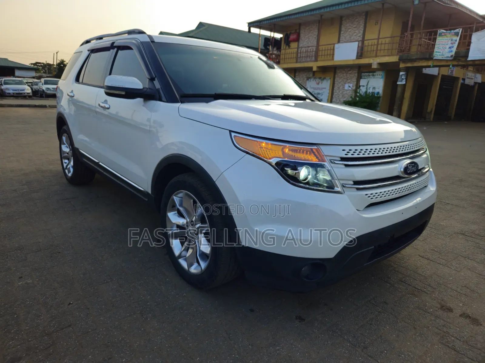 Ford Explorer 2013 White
