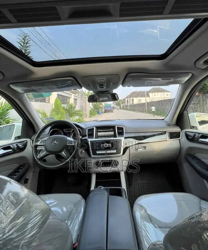 Mercedes-Benz M Class ML350 4MATIC 4dr SUV AWD (3.5L 6cyl 7A) 2014