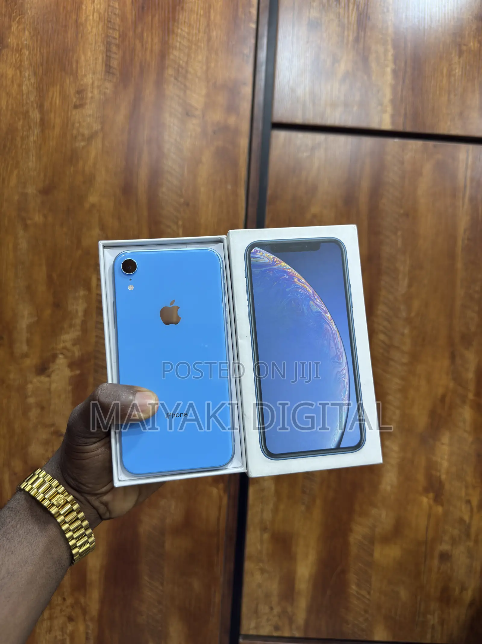 New Apple iPhone XR 64 GB Blue